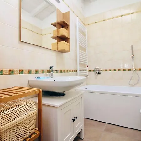 Casa Sebastiano Am Maggiore - Familienfreundliches Mit Pool Апартаменты