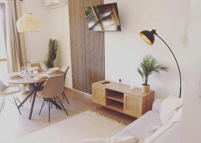 Lejlighed Casa Sebastiano Am Maggiore - Familienfreundliches Mit Pool Cerro (Laveno-Mombello)